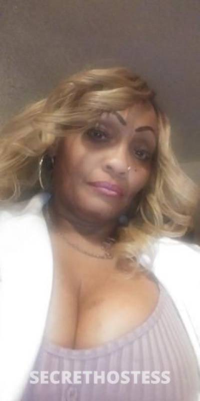 53Yrs Old Escort Brownsville TX Image - 1