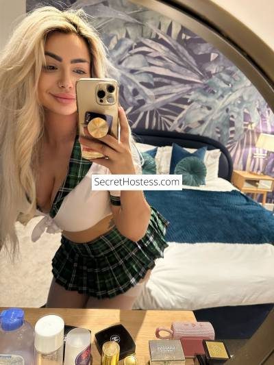 22Yrs Old Escort London Image - 3