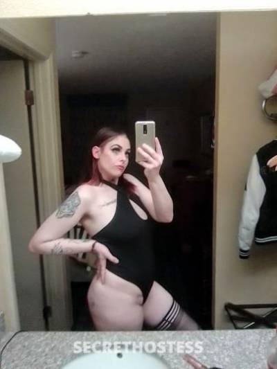 25 year old Escort in Memphis TN Upscale snow bunny is here