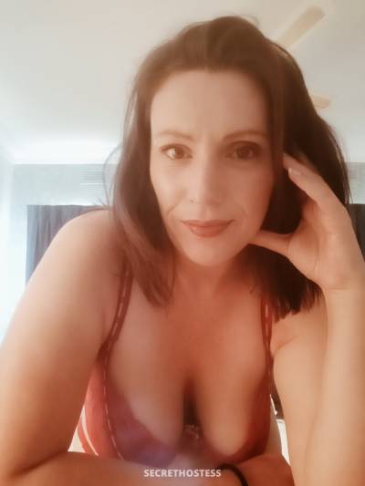 40Yrs Old Escort Size 14 172CM Tall Melbourne Image - 5