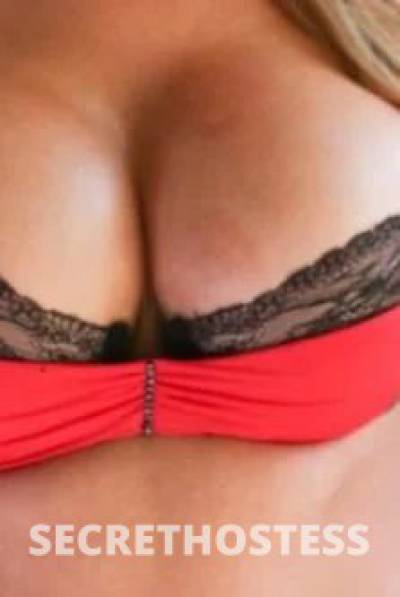 49 year old Australian Escort in Bendigo Seductive Aussie Charm