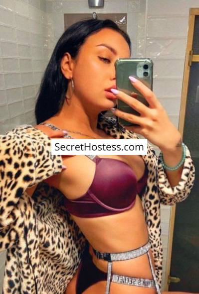29 year old Caucasian Escort in London Monica, Agency