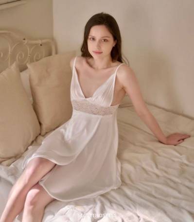 Bella 23Yrs Old Escort 50KG 165CM Tall Singapore Image - 0