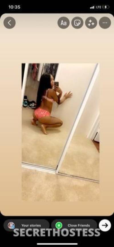 21 year old Escort in Los Angeles CA Incalls and facetime shows only add my snap for a freaky 
