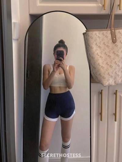 19 year old Japanese Escort in Ascot Perth 19yo Student Japanese Yoyo