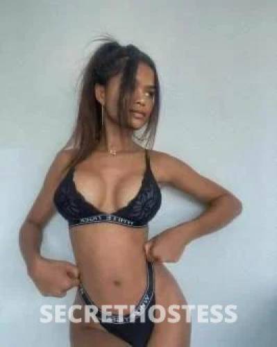 25 year old Escort in Crawley Perth ❤️Want to Fuck a Tight Hot Pussy Come n spread my legs