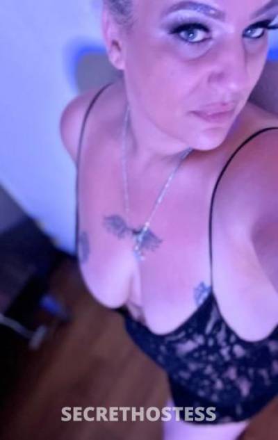 43Yrs Old Escort Louisville KY Image - 1