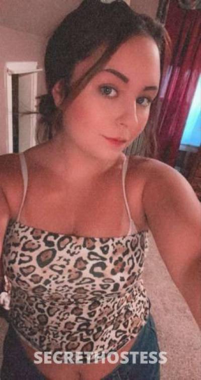 24 year old Escort in Staten Island NY Add me on my Snapchat dg1xz Special BJ Queen $$I DO FT fun 