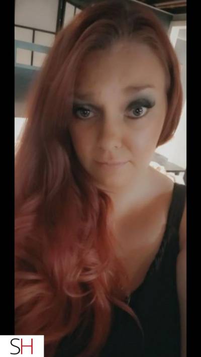 28 year old Escort in Winnipeg Add me to snapchat new pictures and videos available