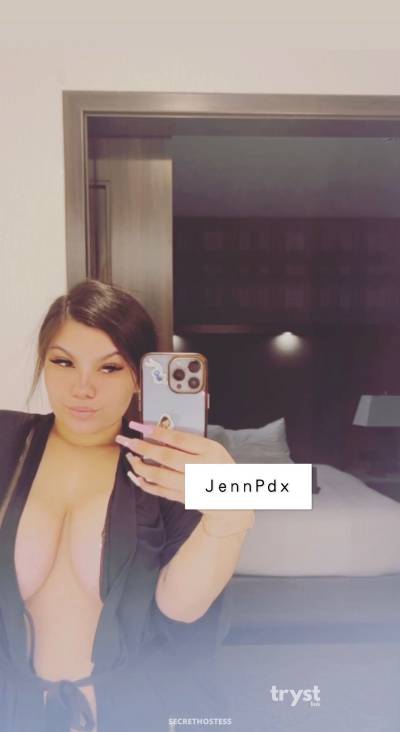 Jennifer - freaky Latina M A M I in Portland OR