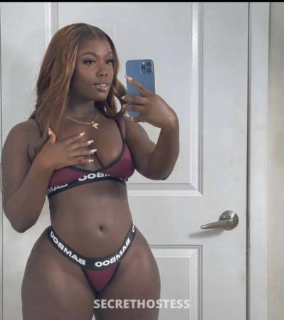 21 year old Escort in Dallas TX Jade Coke Bottle Shape Pretty Face Wetter Than Water 