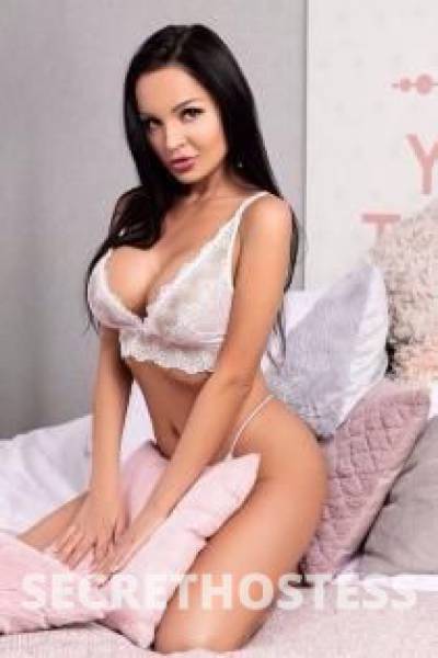 25 year old Chinese Escort in Cologne Eva