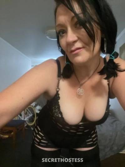 I’ll give you THE best BJ of your life! Squirting MILF  in Perth