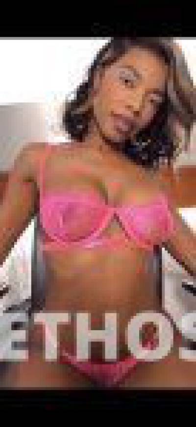 24Yrs Old Escort 167CM Tall Philadelphia PA Image - 4