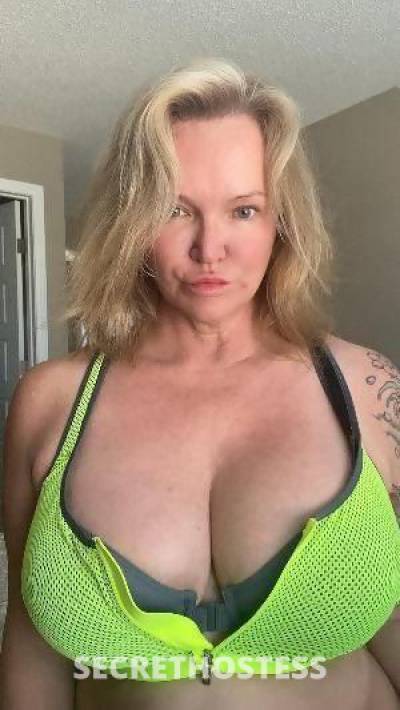 47Yrs Old Escort Allentown PA Image - 1