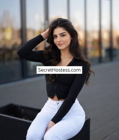 23 Year Old Caucasian Escort Muscat Brown Hair Black eyes - Image 8