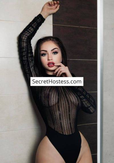 25 Year Old Caucasian Escort Batumi Brown Hair Green eyes - Image 2