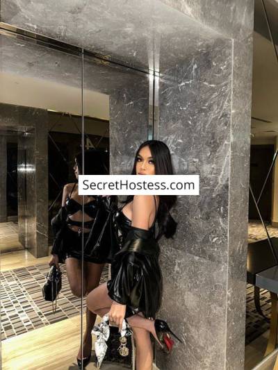 22 Year Old Asian Escort Manila Black Hair Brown eyes - Image 2