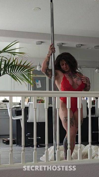 48 year old Escort in Syracuse NY Tell me everything