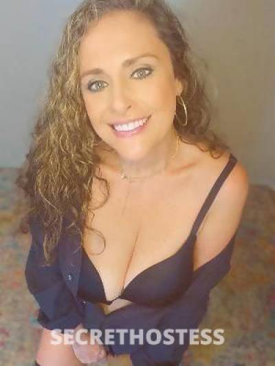 42 year old Escort in Bemidji MN Pretty Ebony Incall or Outcall Specials