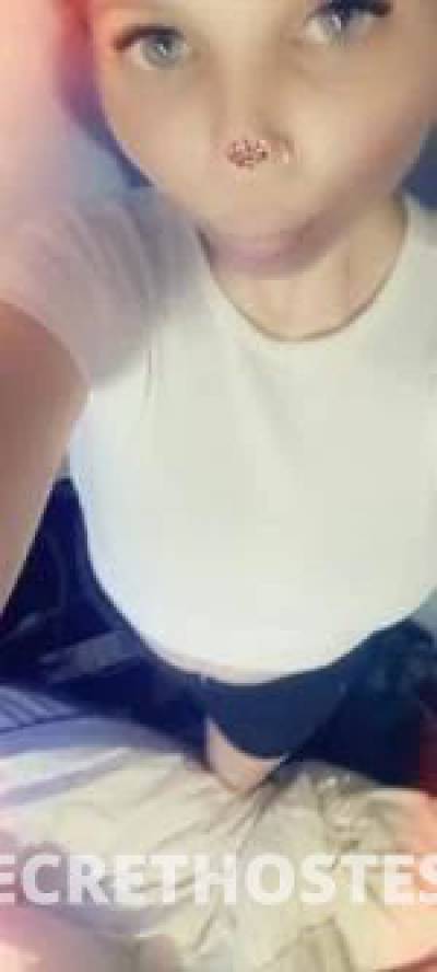 22 year old Escort in Georgetown Newcastle Meet now in Merewether