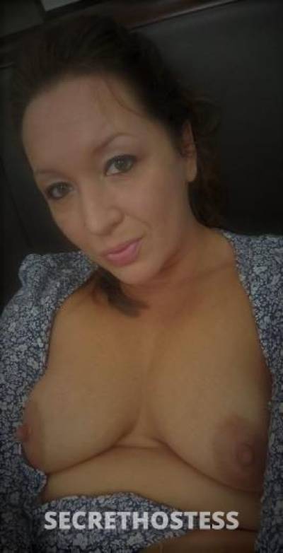 42Yrs Old Escort Green Bay WI Image - 0