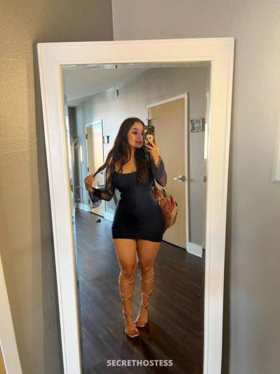 Lealie 25Yrs Old Escort Size 6 170CM Tall Traverse City MI Image - 3