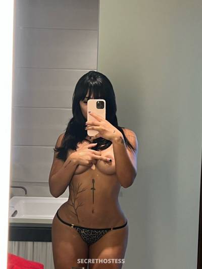 24 year old Escort in Des Moines IA I’m down for any kind of fun HMU if you interested Snap 