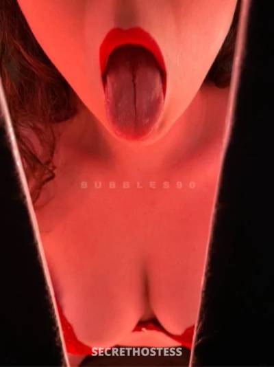 22 year old Australian Escort in Underwood Brisbane Brisbanes Best Gloryhole Blow &amp; Go! 22 Female who 