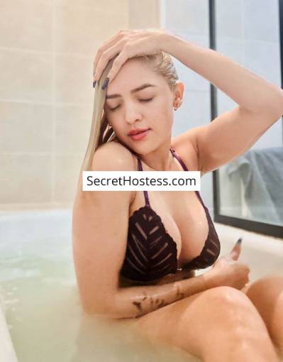 23 Year Old Latin Escort Sliema Blonde Brown eyes - Image 9