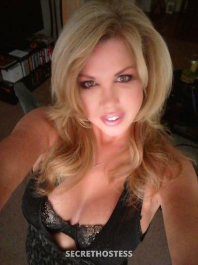 47Yrs Old Escort 175CM Tall North Hills CA Image - 0