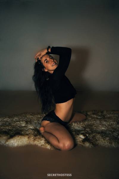 Escort 160CM Tall Denver CO Image - 1