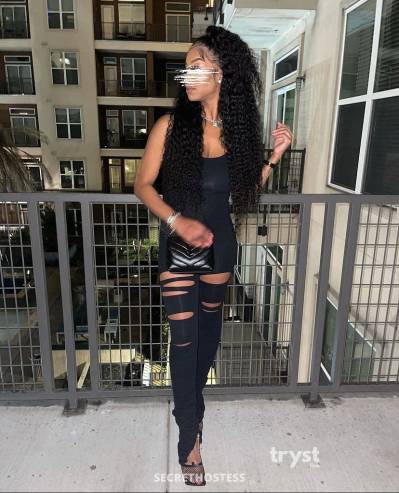 22 year old Japanese Escort in Nashville TN Zara Zen - Sensual Playmate