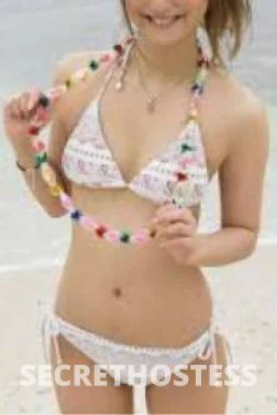 23 year old Asian Escort in Maroochydore Sunshine Coast Magic Hands Gorgeous Asian Maroochydore