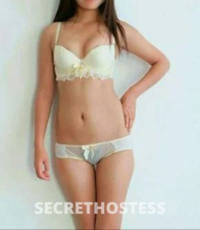 38 year old Asian Escort in Tamworth Attractive Asian Lady