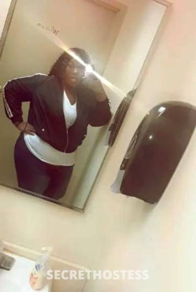 27 Year Old Escort Chicago IL - Image 1