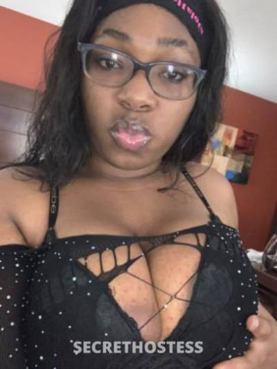 Sweet ebony BBW ready to serve Available now in Sacramento CA