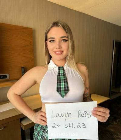 Very Open Minded Lawyn Reis in Coffs Harbour