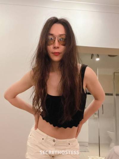 22 year old Japanese Escort in Ascot Perth Let me warm you up babe, I am horny tonight
