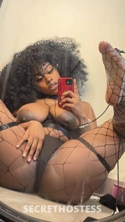 25 year old Escort in Columbia MO Come Get it