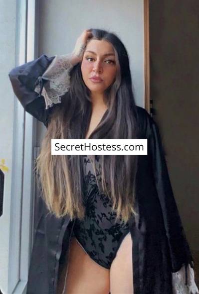 29 Year Old Latin Escort Napoli Brown Hair Black eyes - Image 6