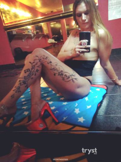 20 Year Old Caucasian Escort Sacramento CA Blonde Brown eyes - Image 2