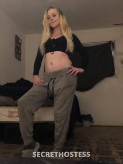 27 year old Escort in Madison WI Young And Horney Speical Horny Queen Available For Hookup 