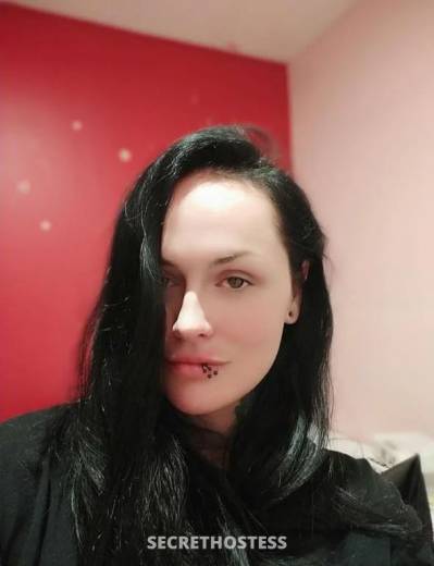Goth gfe and ffm pse in Canberra