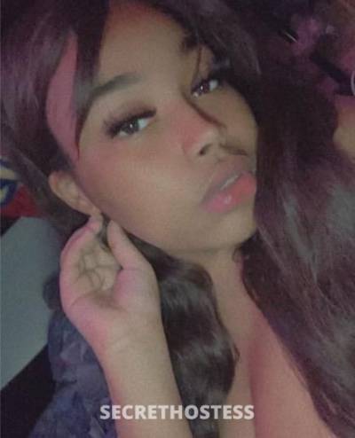 Bubbles 25Yrs Old Escort Albany NY Image - 1