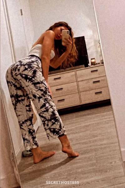 25 year old Asian Escort in La Crosse WI Massage Therapist &amp; Happy ending