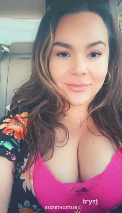 27 Year Old Latino Escort Denver CO Brunette - Image 2