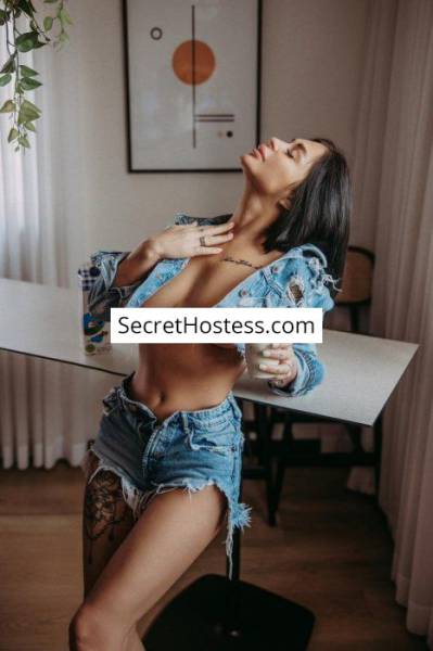 27 Year Old Mixed Escort Dubai Black Hair Green eyes - Image 7