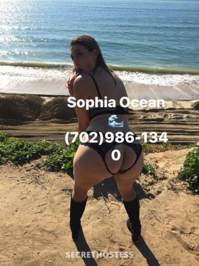 Gorgeous World Class Upscale Companion in Portland OR