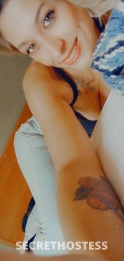 26 year old Escort in Buffalo NY Beautiful blondie ready to turn your fantasies into reality